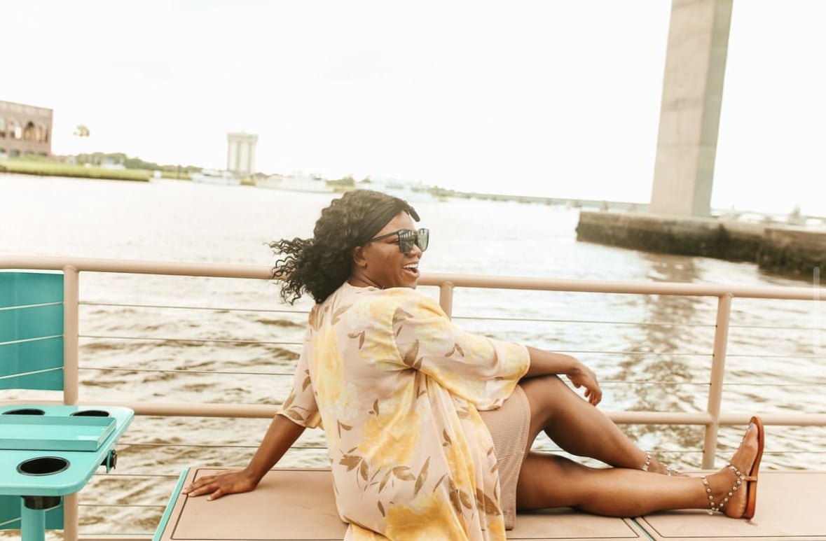 Your Guide to Charleston, SC Party Boat Dress Attire